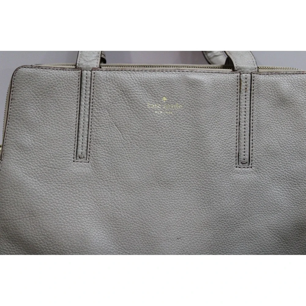 Kate Spade New York Light Gray Pebbled Leather Triple Compartment Tote Bag